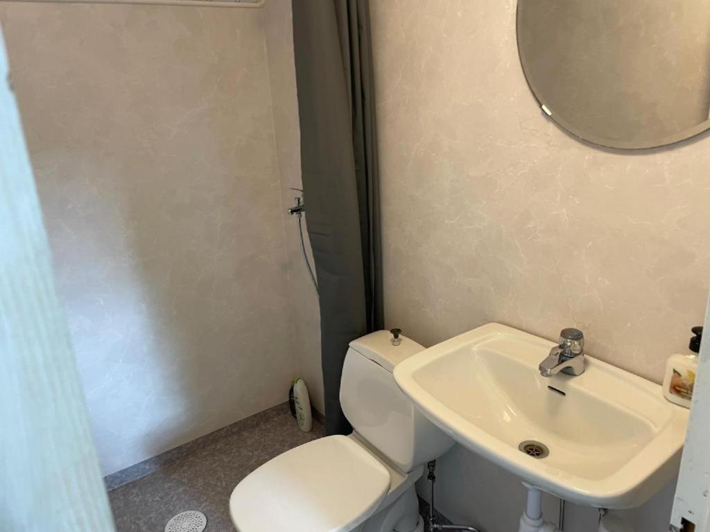 Stuga Med Panoramautsikt, Paradis Foer Fagelskadare Och Vandrare, Sjaelvstaed Efter Besoek Mörbylånga Esterno foto